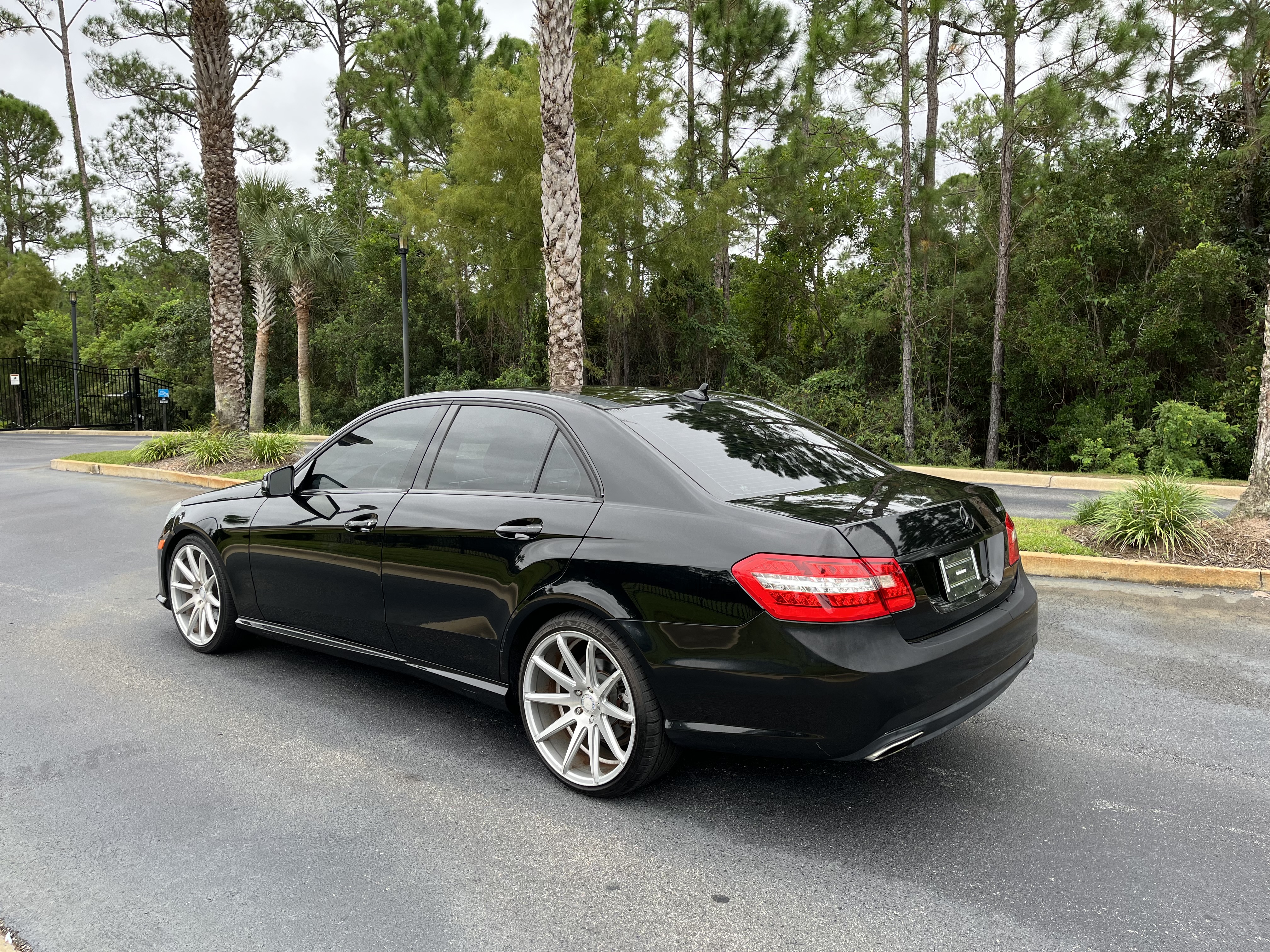 2013 Mercedes-Benz E-Class E350 Sport photo 5