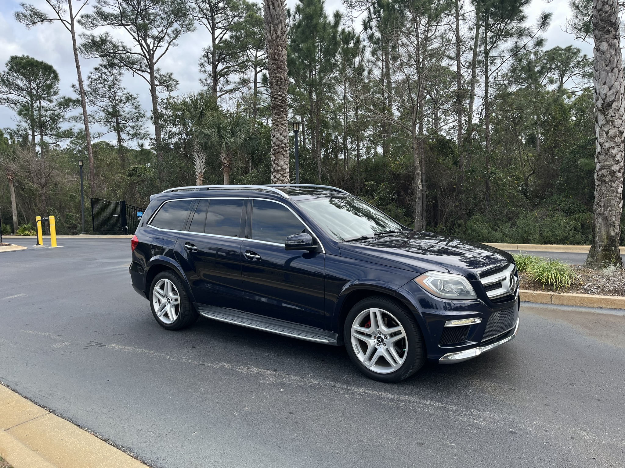 2014 Mercedes-Benz GL-Class GL550 photo 4