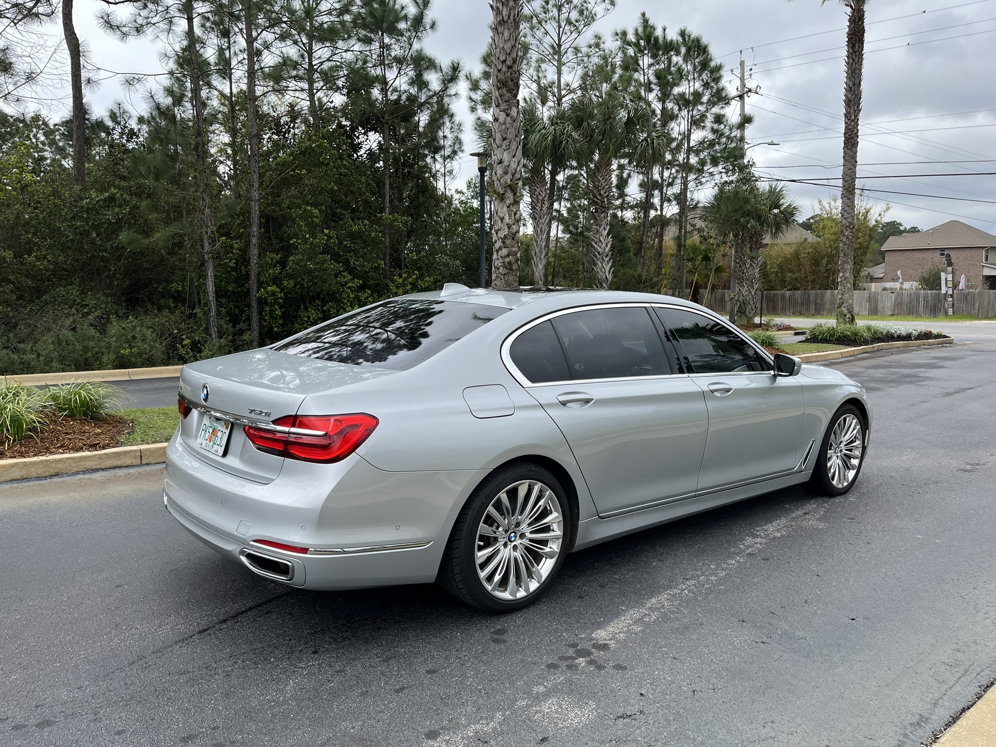 2016 BMW 7 Series 750i photo 6