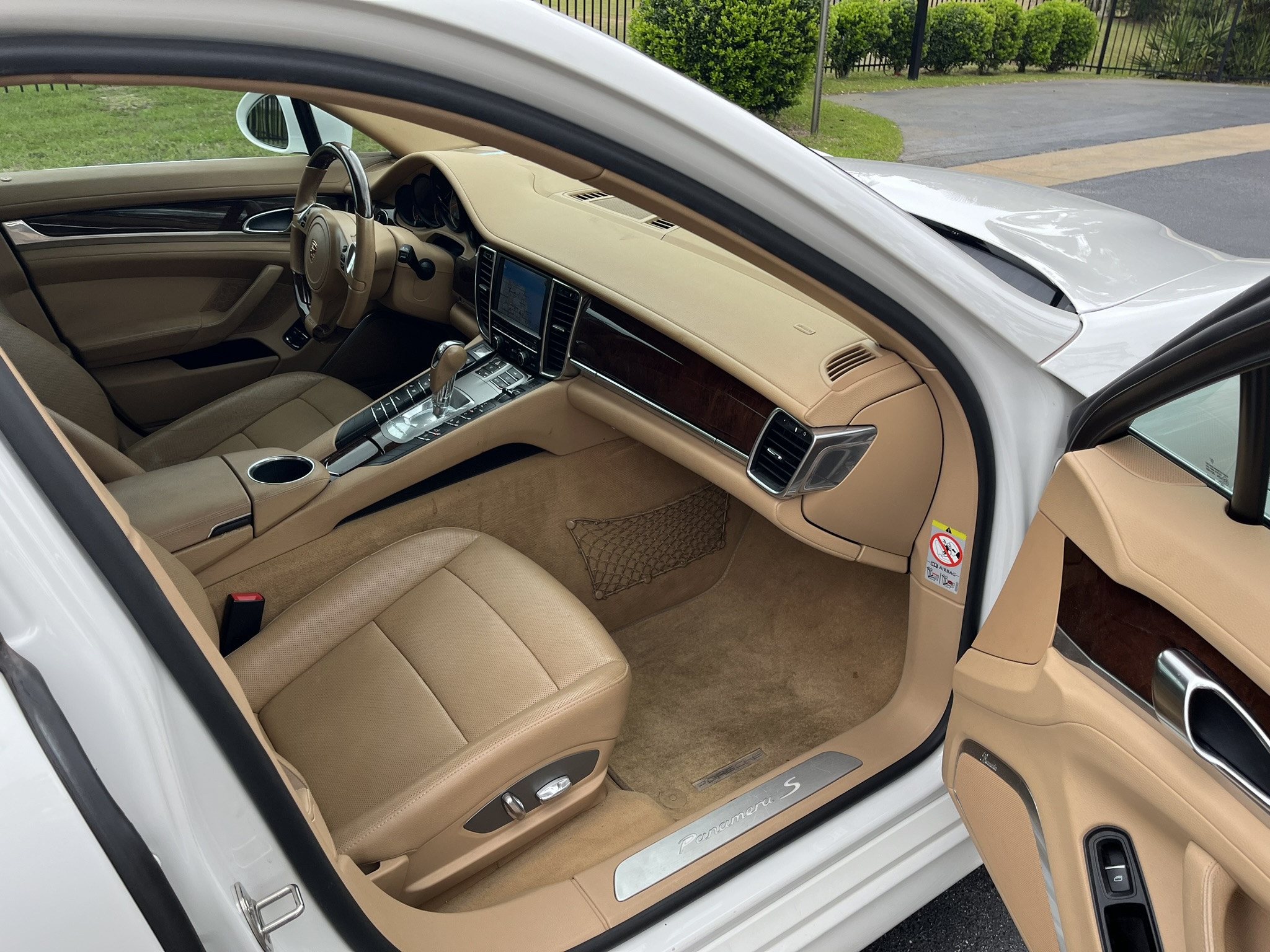 2010 Porsche Panamera S photo 8